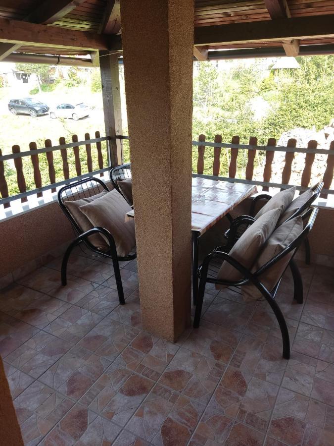 Apartment Aleksijevic *